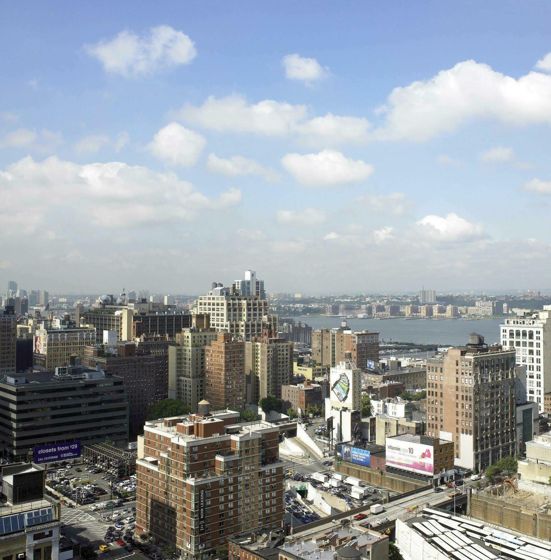 Hampton Inn Manhattan - Times Square South New York Esterno foto